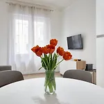 Casa Flaminia *